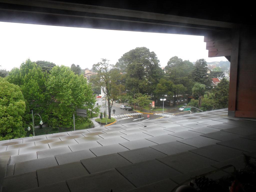 Suite No Centro De Gramado Quarto foto